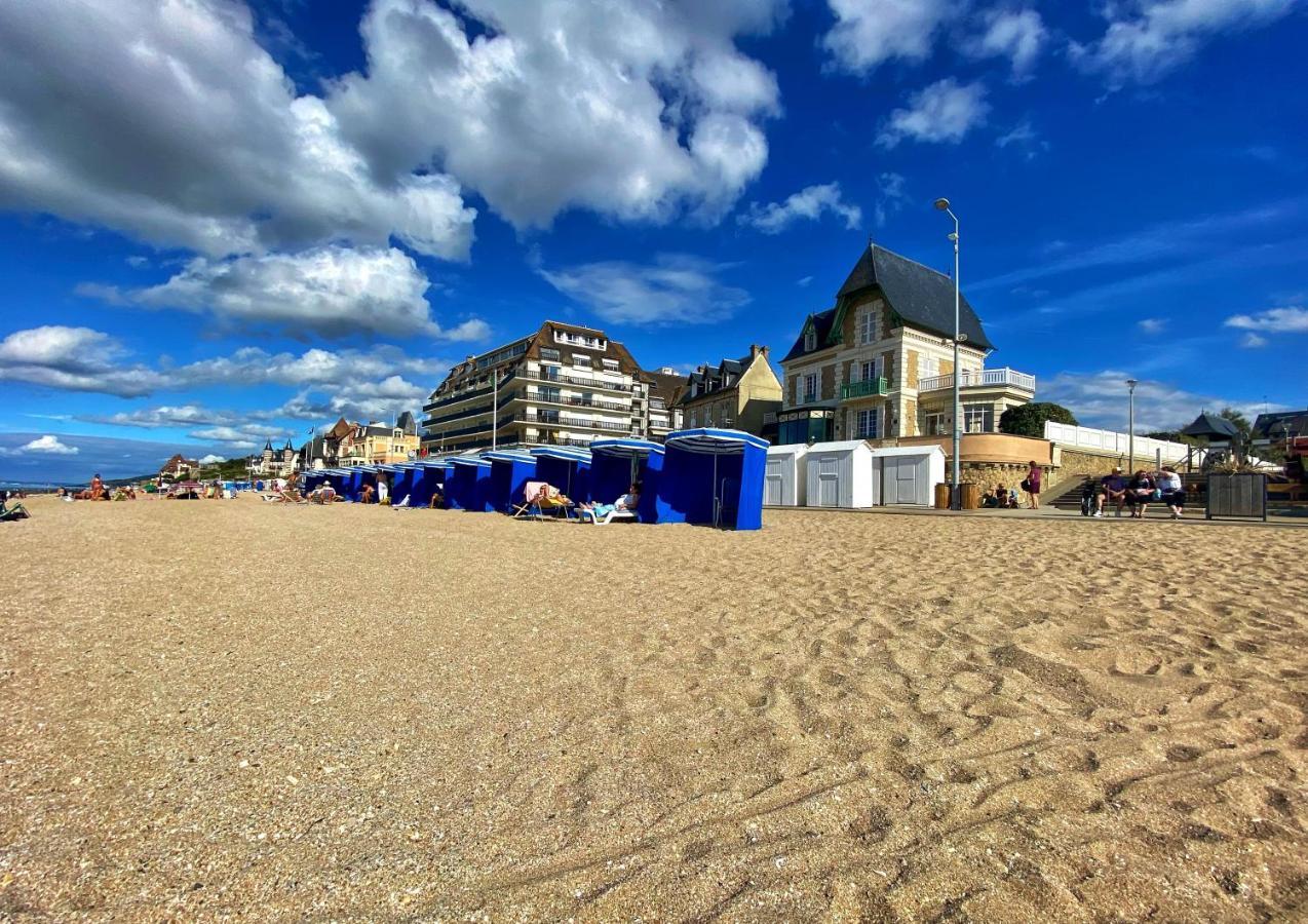 Blonville sur Mer : au pied de la mer. Suite Hôtel ! Extérieur photo
